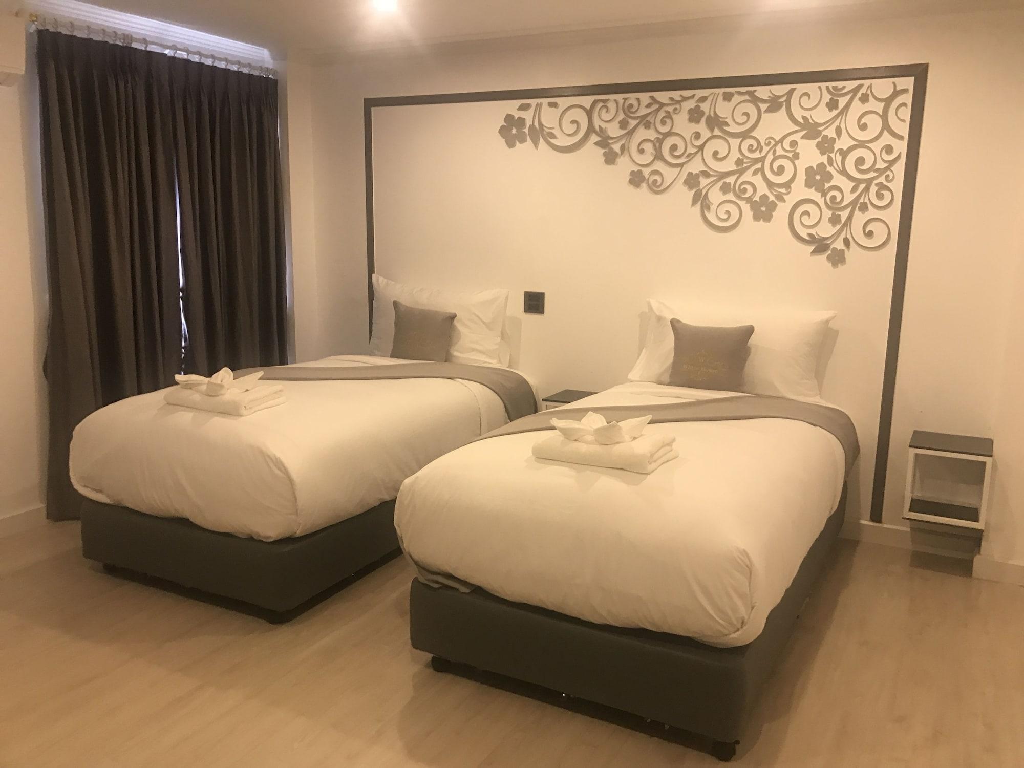 Hotel White House By 88 Phang Nga Exteriér fotografie