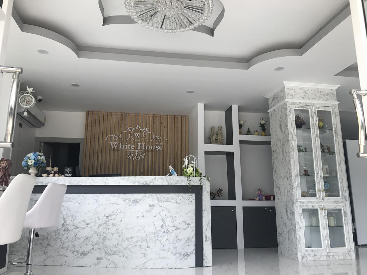 Hotel White House By 88 Phang Nga Exteriér fotografie